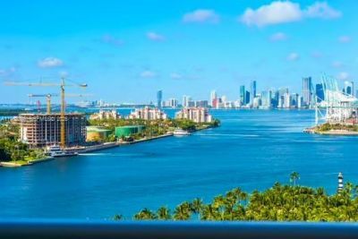 100 S Pointe Dr, Unit 1701, Miami Beach, FL 33139 Photo