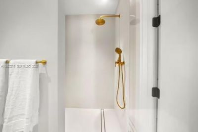 100 S Pointe Dr, Unit 1701, Miami Beach, FL 33139 Photo