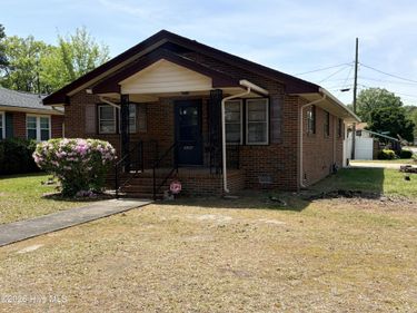 1300 Marlow Street E, Wilson, NC 27893