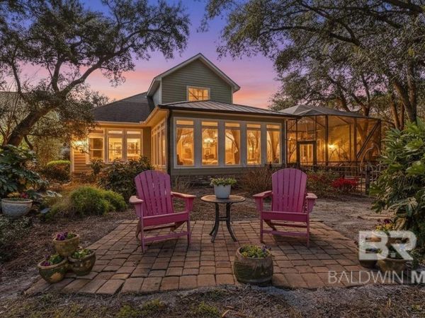 16 Baywalk Drive, Gulf Shores, AL 36542