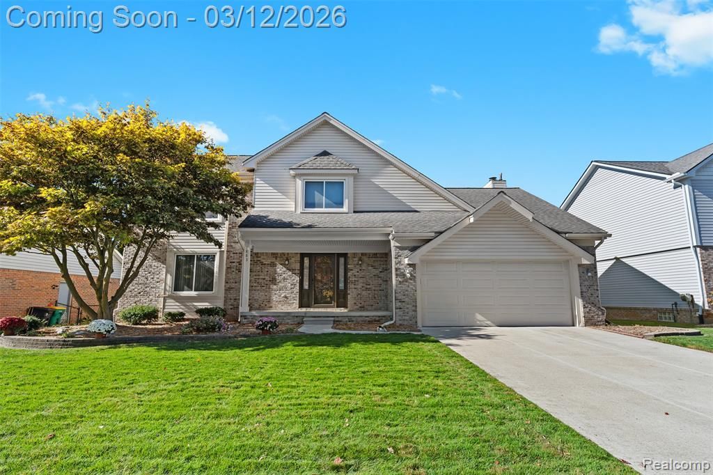 1883 Willowicke Drive , Wixom, MI 48393 Main Photo