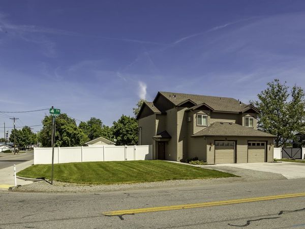 9705 E 4th Ave, Spokane Valley, WA 99206