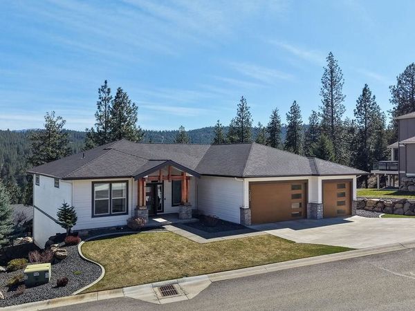 13022 E San Juan Ln, Spokane Valley, WA 99206