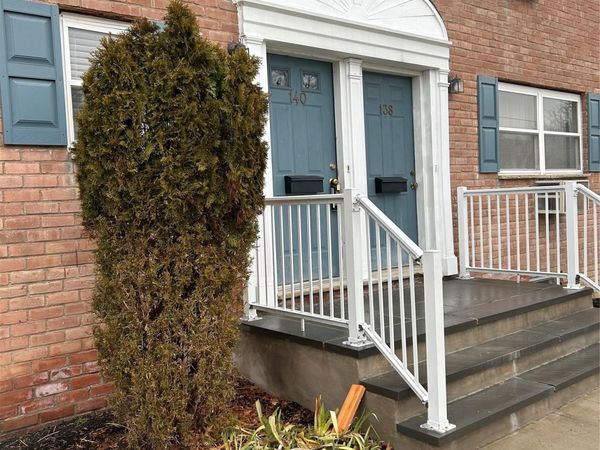 140 Meyer Oval, Unit 140, Pearl River, NY 10965