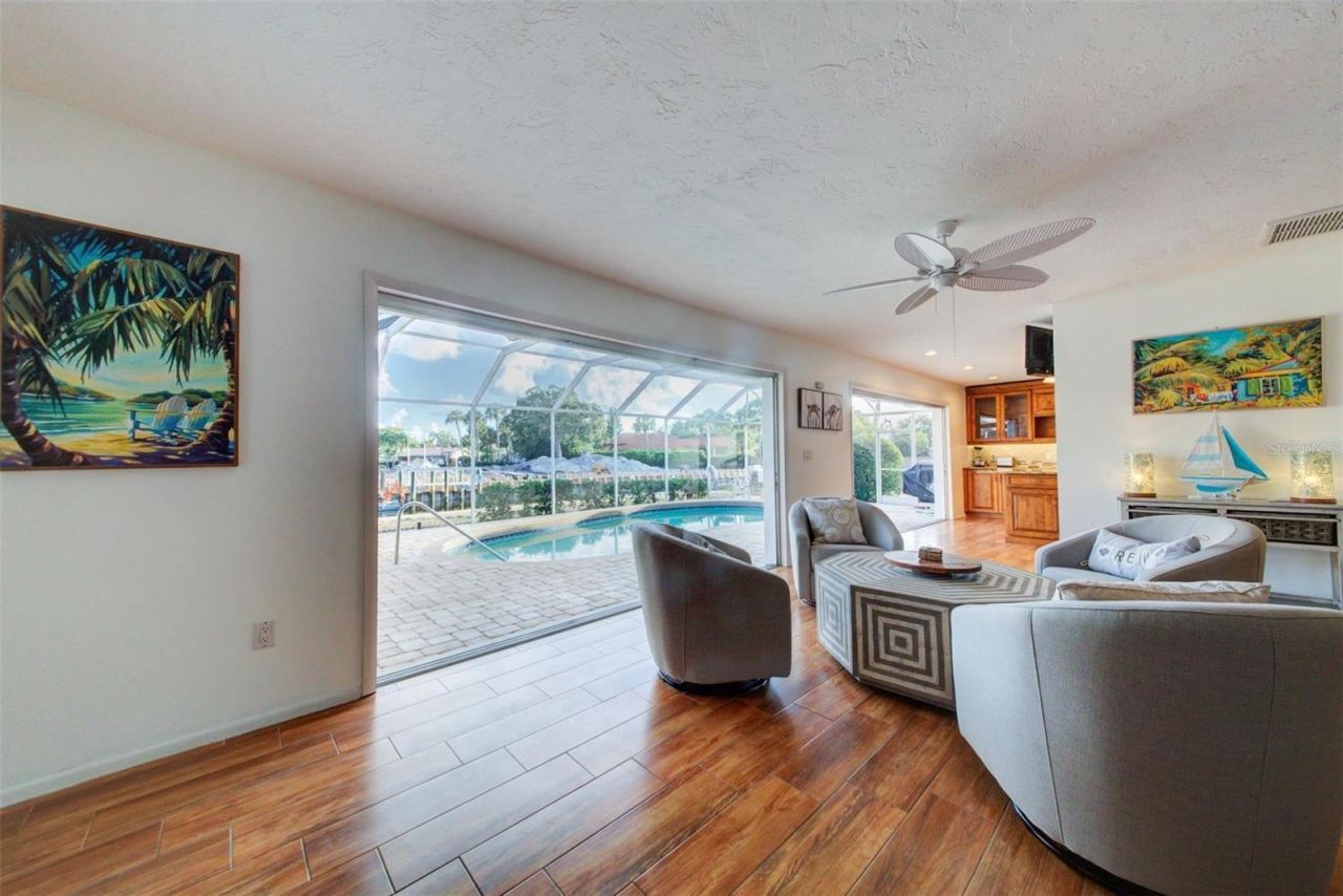 5354 Shadow Lawn Drive, Sarasota, FL 34242 Photo