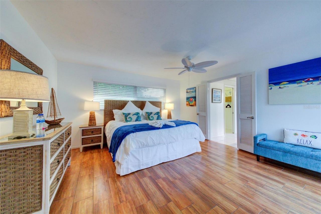 5354 Shadow Lawn Drive, Sarasota, FL 34242 Photo