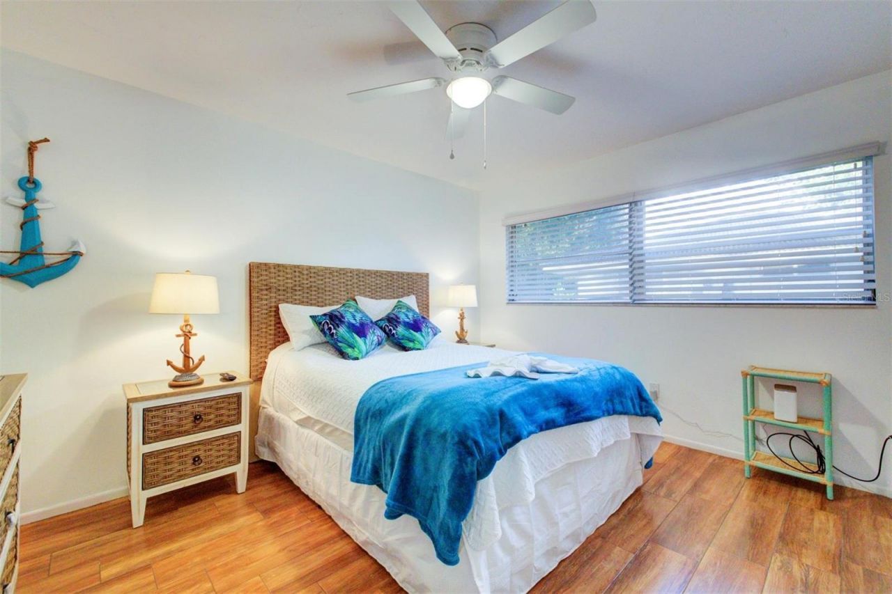 5354 Shadow Lawn Drive, Sarasota, FL 34242 Photo