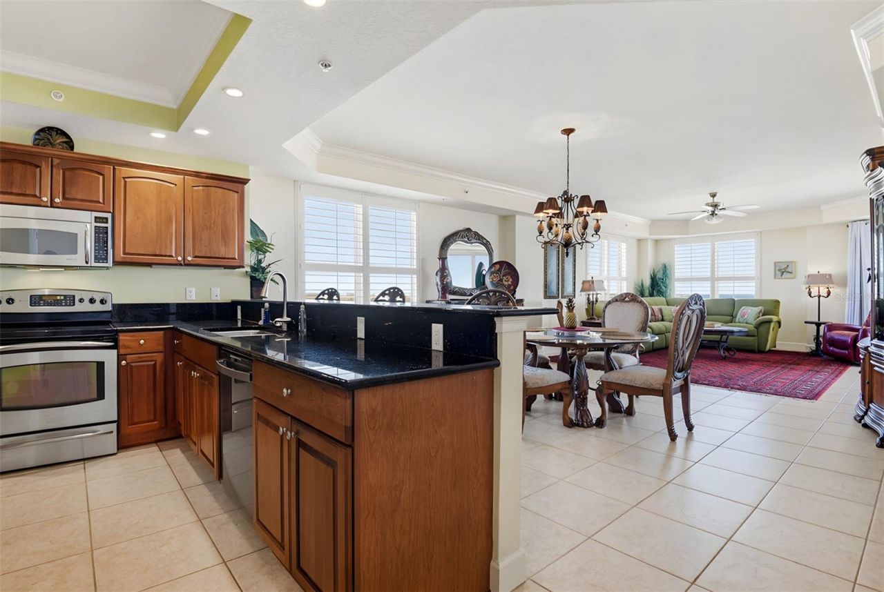 2403 S Atlantic Avenue , Unit 811, Daytona Beach Shores, FL 32118 Photo