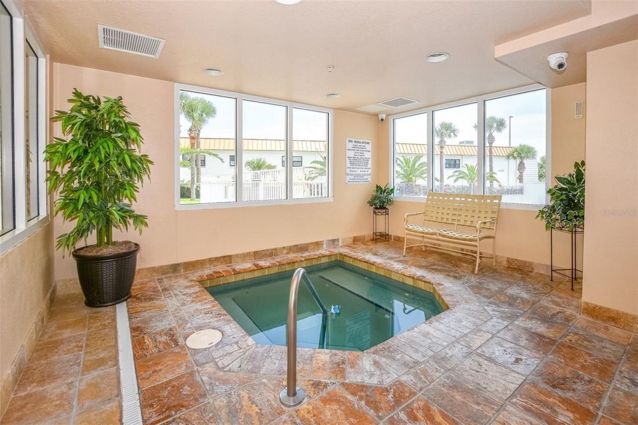 2403 S Atlantic Avenue , Unit 811, Daytona Beach Shores, FL 32118 Photo
