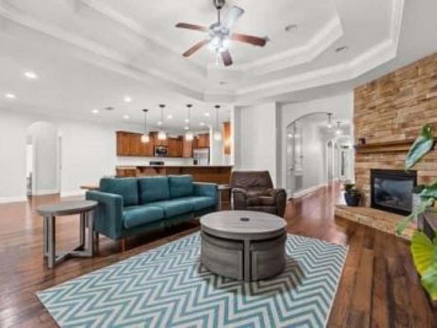 Property Image 4