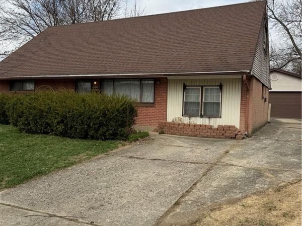 4867 Rittenhouse Drive, Huber Heights, OH 45424