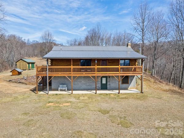 425 Rustic Ridge Drive , Canton, NC 28716