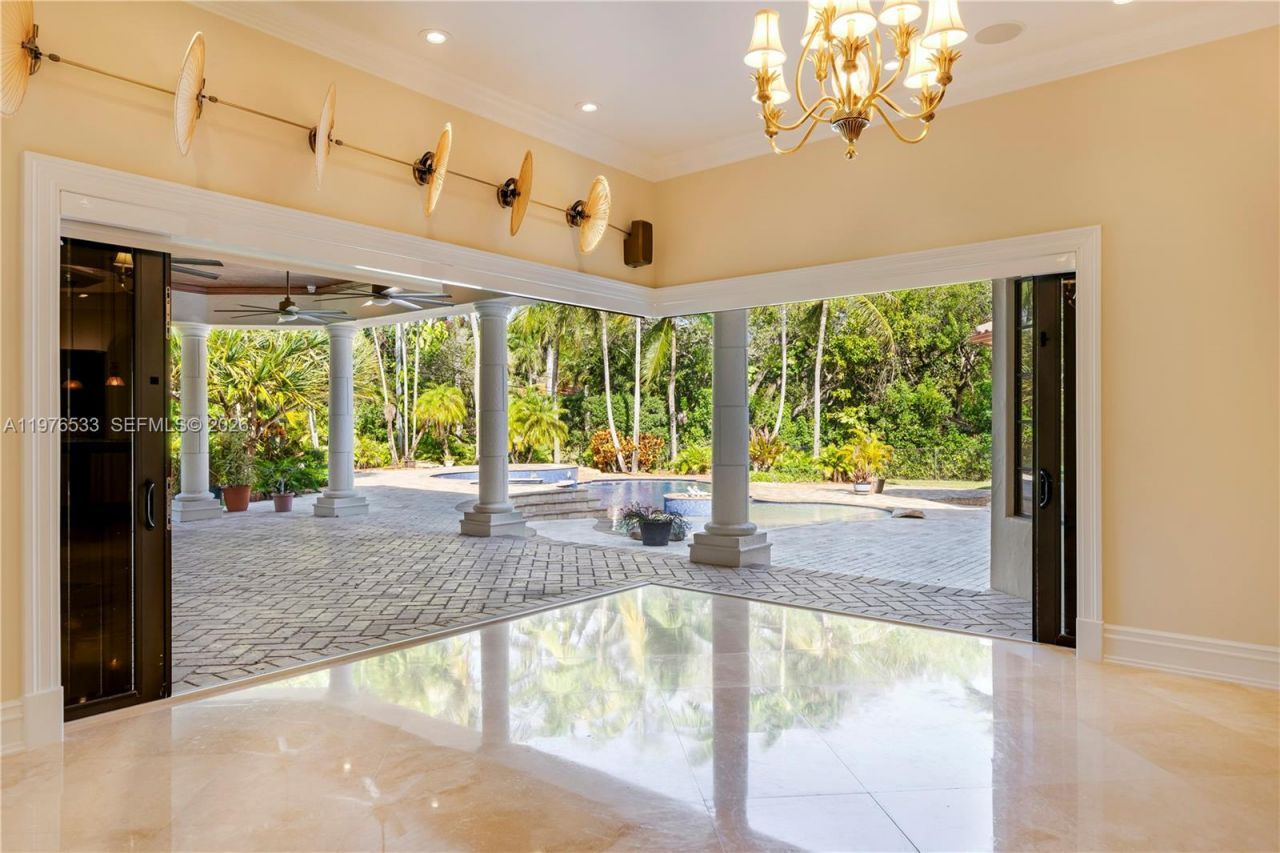 11400 SW 67th Ave , Pinecrest, FL 33156 Photo