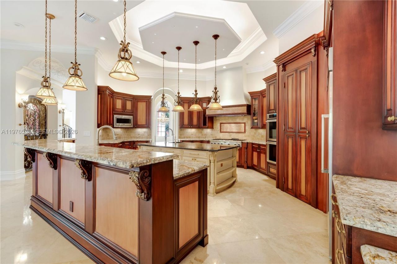 11400 SW 67th Ave, Pinecrest, FL 33156 Photo
