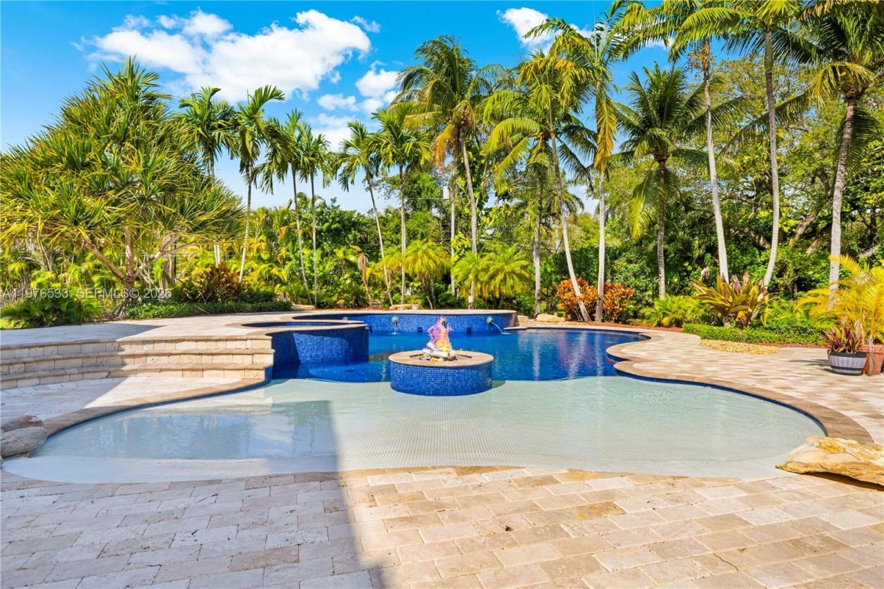 11400 SW 67th Ave, Pinecrest, FL 33156 Photo
