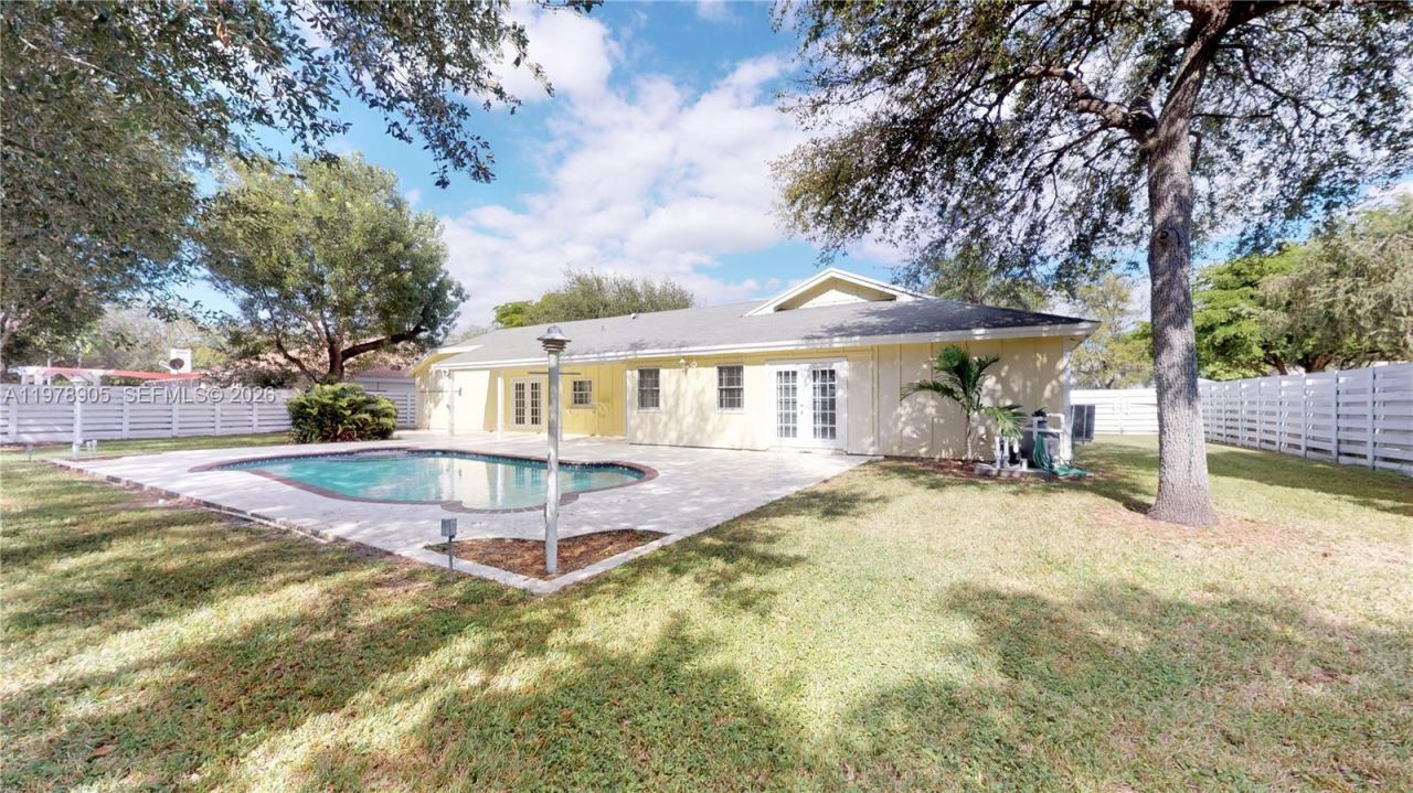 15012 SW 146th St , Miami, FL 33196 Photo