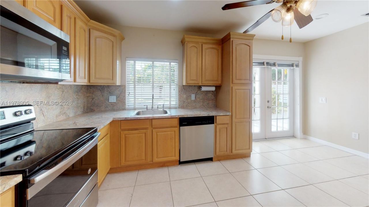 15012 SW 146th St , Miami, FL 33196 Photo