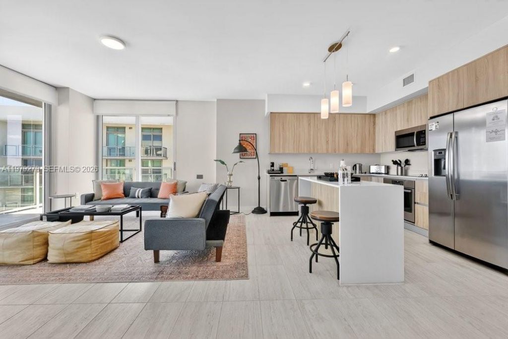 3900 Biscayne Blvd , Unit N-1101, Miami, FL 33137 Photo