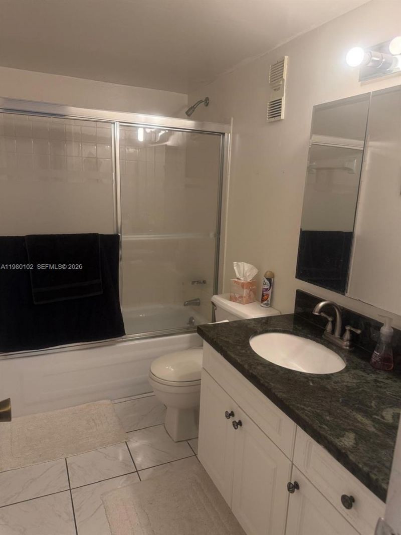 3113 S Ocean Dr , Unit 701, Hallandale Beach, FL 33009 Photo