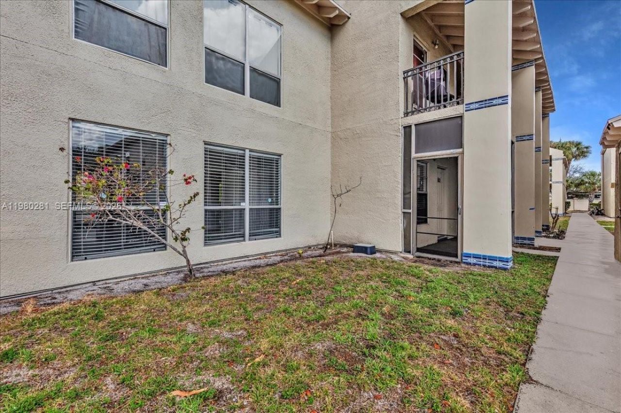 1500 N Congress Ave , Unit C31, West Palm Beach, FL 33401 Photo