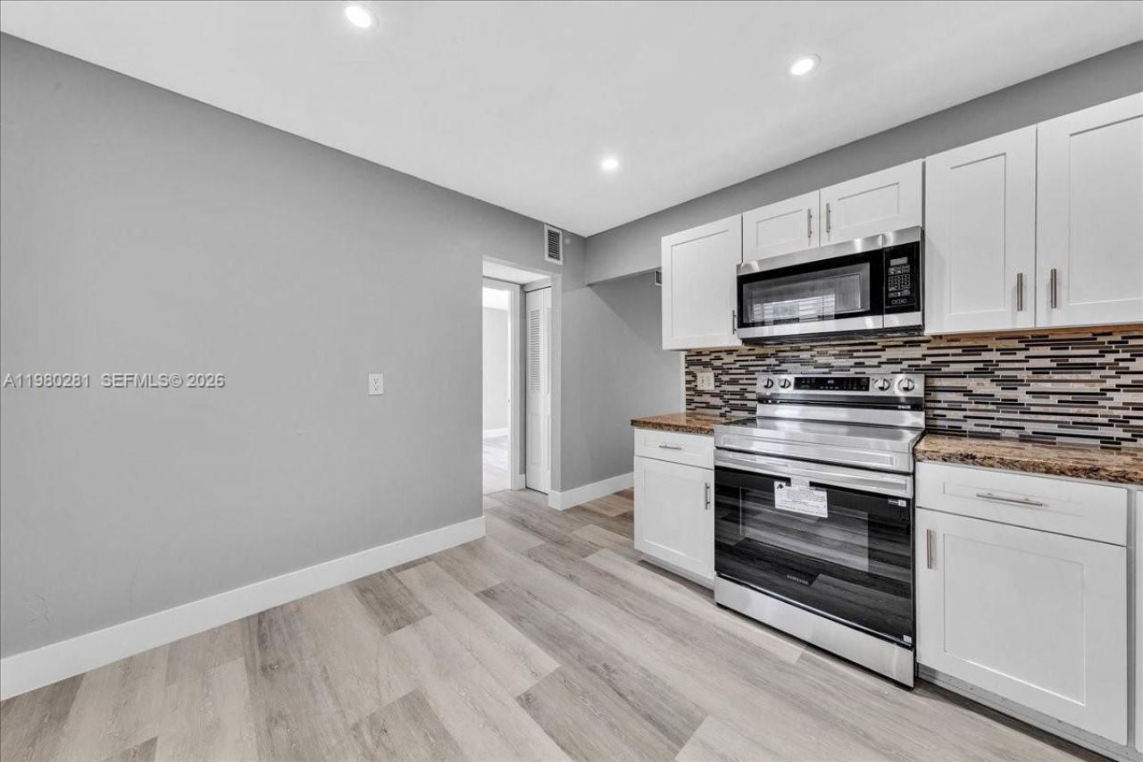 1500 N Congress Ave , Unit C31, West Palm Beach, FL 33401 Photo