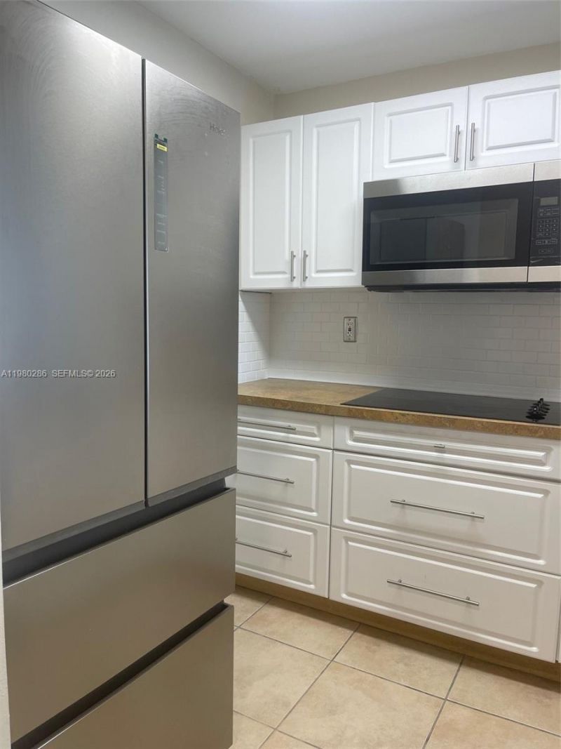 2500 SW 6th St, Unit 404, Miami, FL 33135 Photo