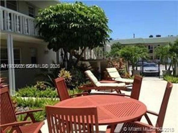 34 SE 7th Ave, Unit 9, Delray Beach, FL 33483