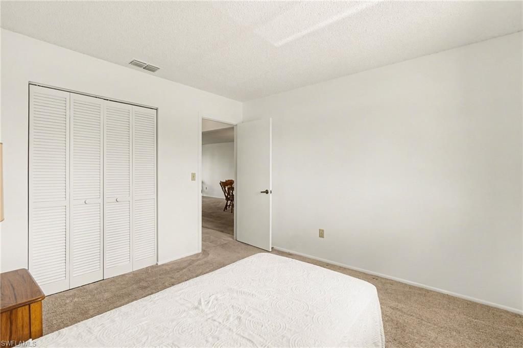 423 Cape Coral Pkwy W, Unit 203 (207), Cape Coral, FL 33914 Photo