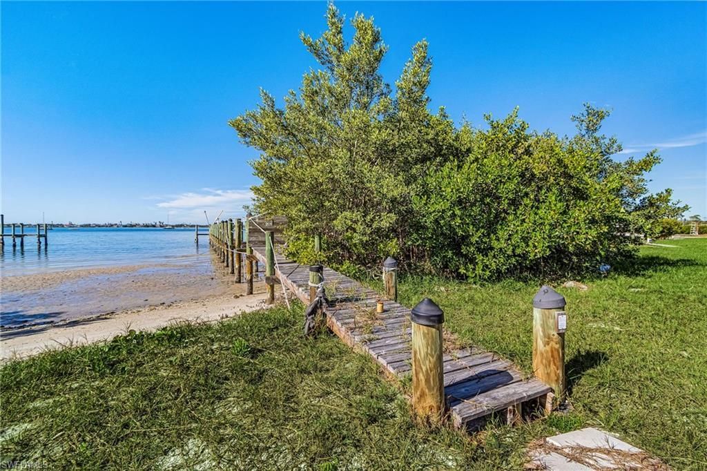 780 S Mccall Rd, Englewood, FL 34223 Photo