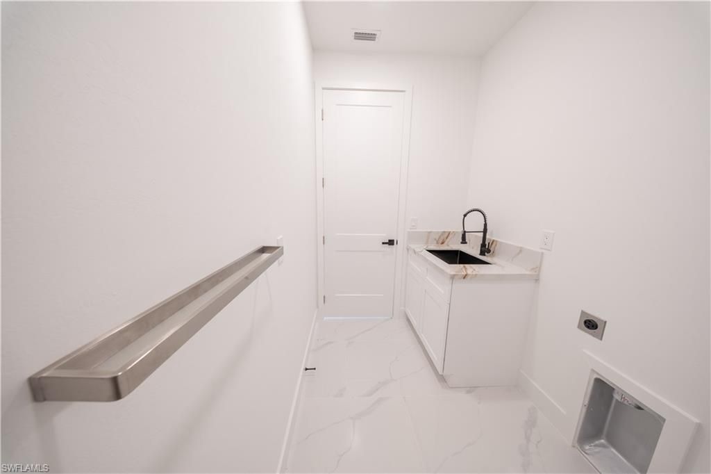 9035 E Broad Cir , Labelle, FL 33935 Photo