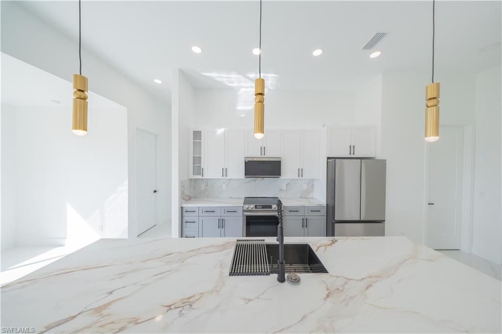 9035 E Broad Cir , Labelle, FL 33935 Photo