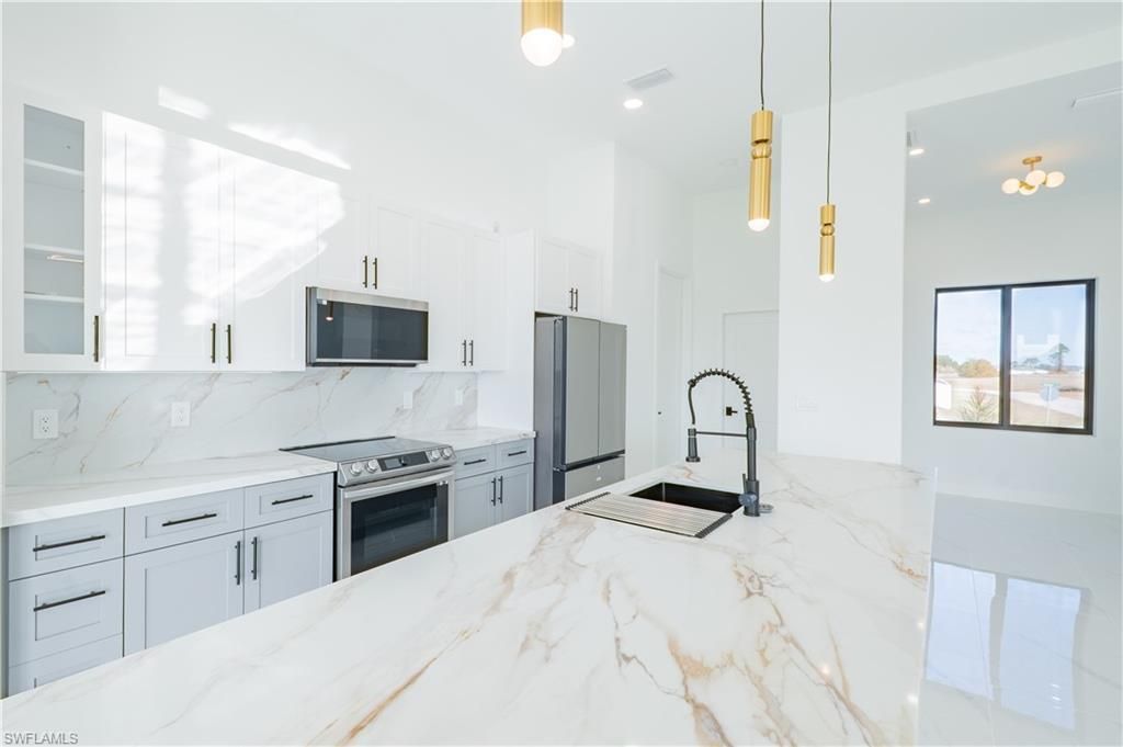 9035 E Broad Cir , Labelle, FL 33935 Photo