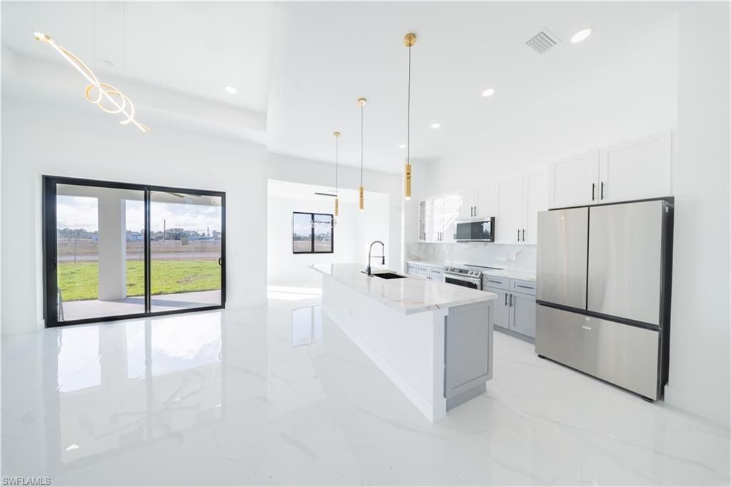 9035 E Broad Cir , Labelle, FL 33935 Photo