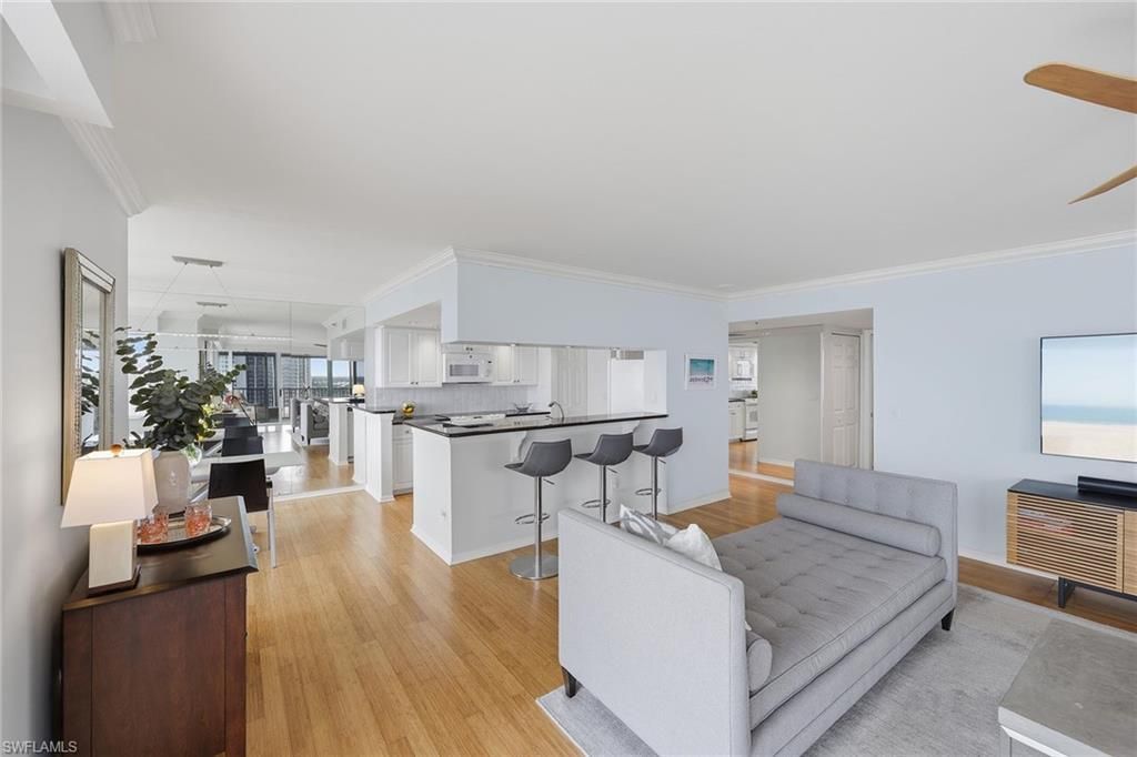 5550 Heron Point Dr, Unit 1604, Naples, FL 34108 Photo