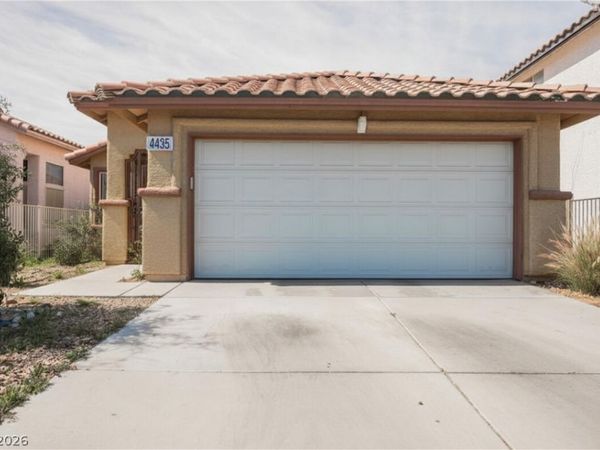 4435 Willowhill Court , Las Vegas, NV 89147
