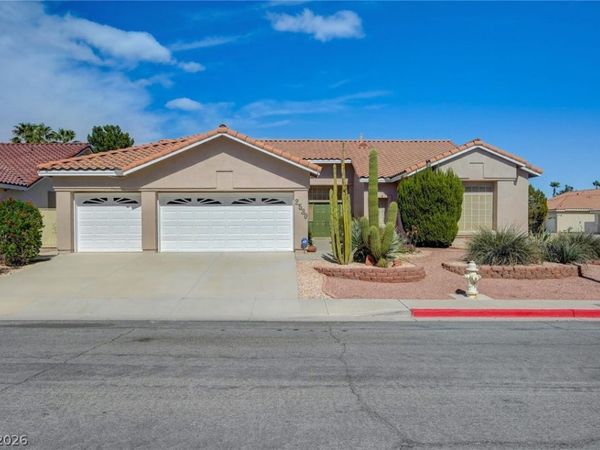 2530 Los Coches Circle , Henderson, NV 89074