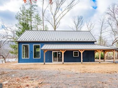 7144 RENOVO ROAD, MILL HALL, PA 17751