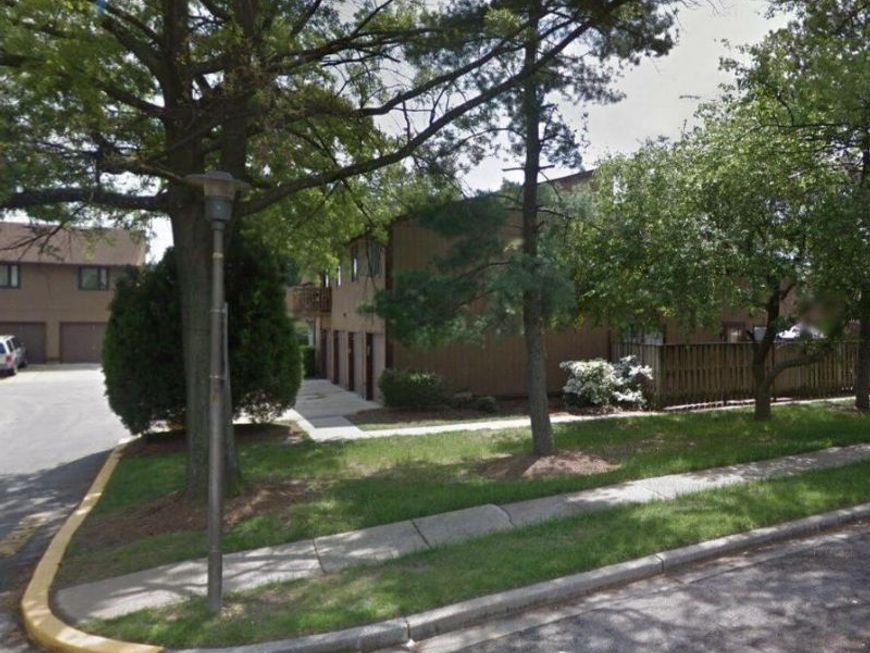 596 West Court, Glen Burnie, MD 21061 Main Photo