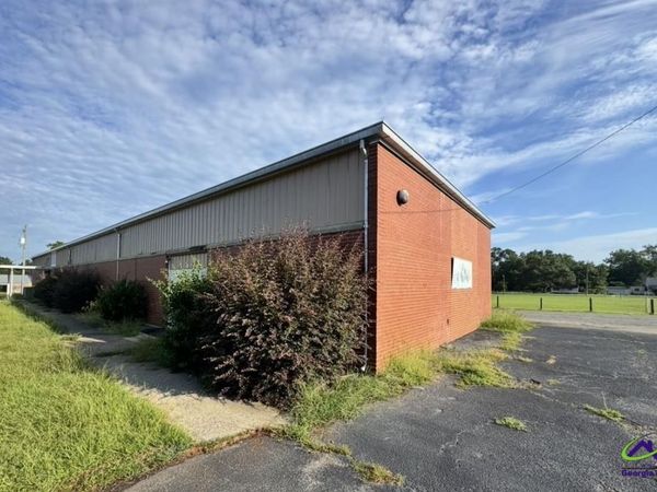 214 Hawkinsville Road, Vienna, GA 31092