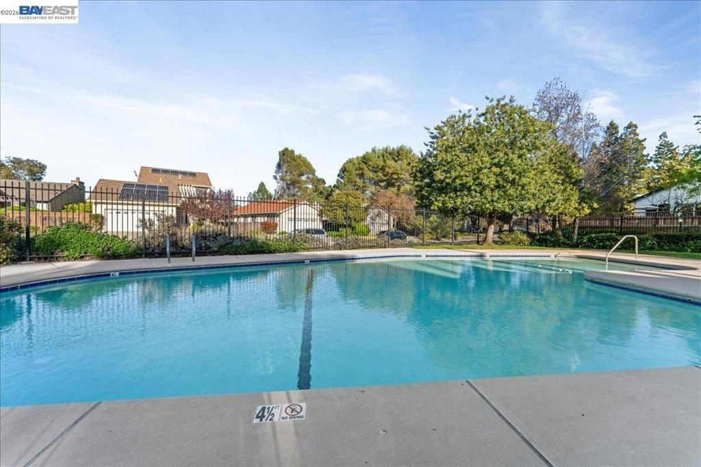 176 Bedford, Hercules, CA 94547 Main Photo