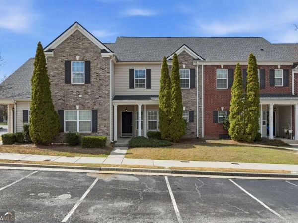 2555 Flat Shoals Road, Unit 802, Atlanta, GA 30349