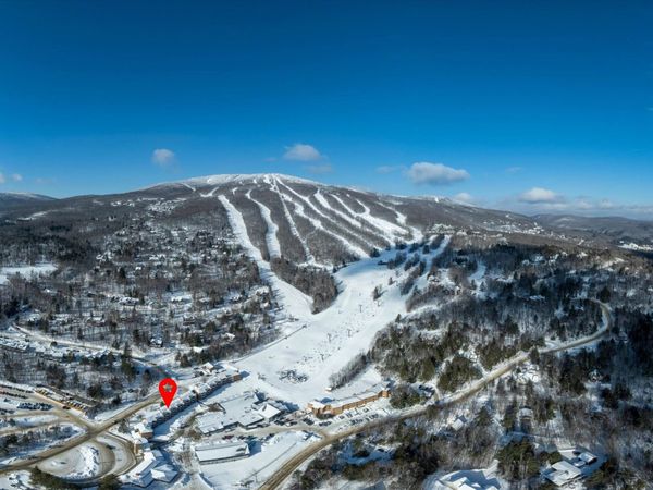 318 Mountain Road, Unit A304, Ludlow, VT 05149