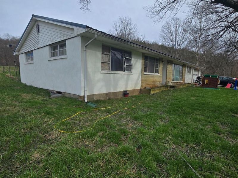 1922 St Rt 136, Manchester, OH 45144 Photo 3