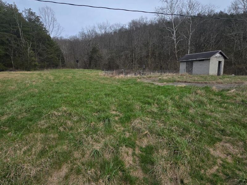 1922 St Rt 136, Manchester, OH 45144 Photo 5