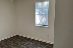 1815 Sumner Avenue photo 4