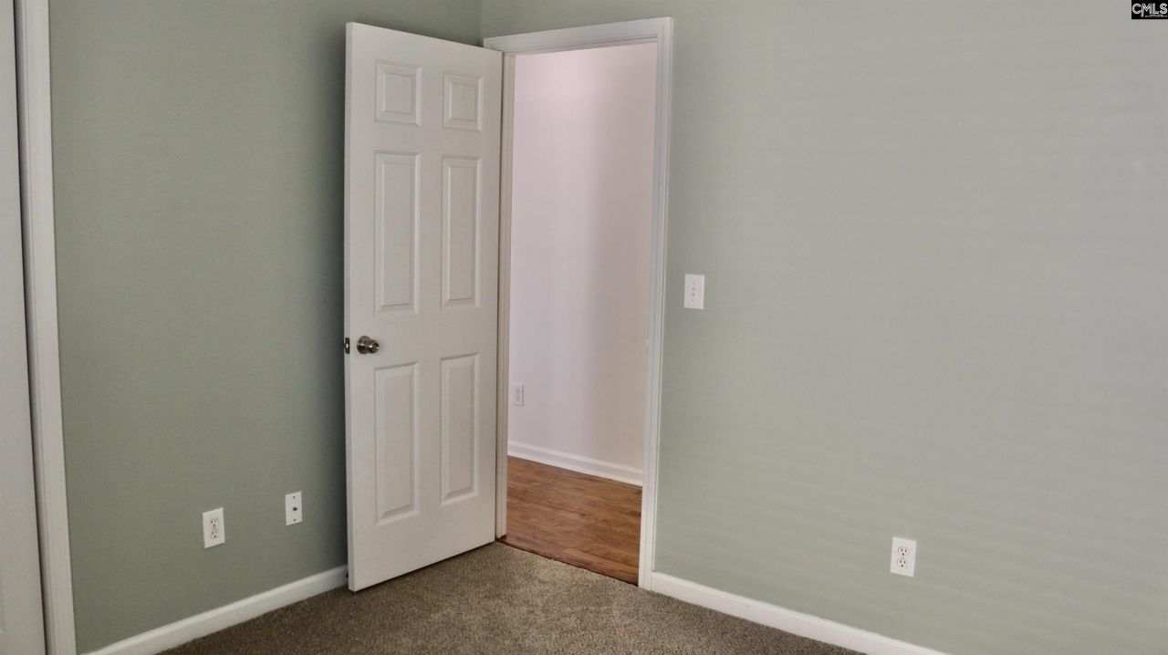 116 Stanley Court  Photo 19