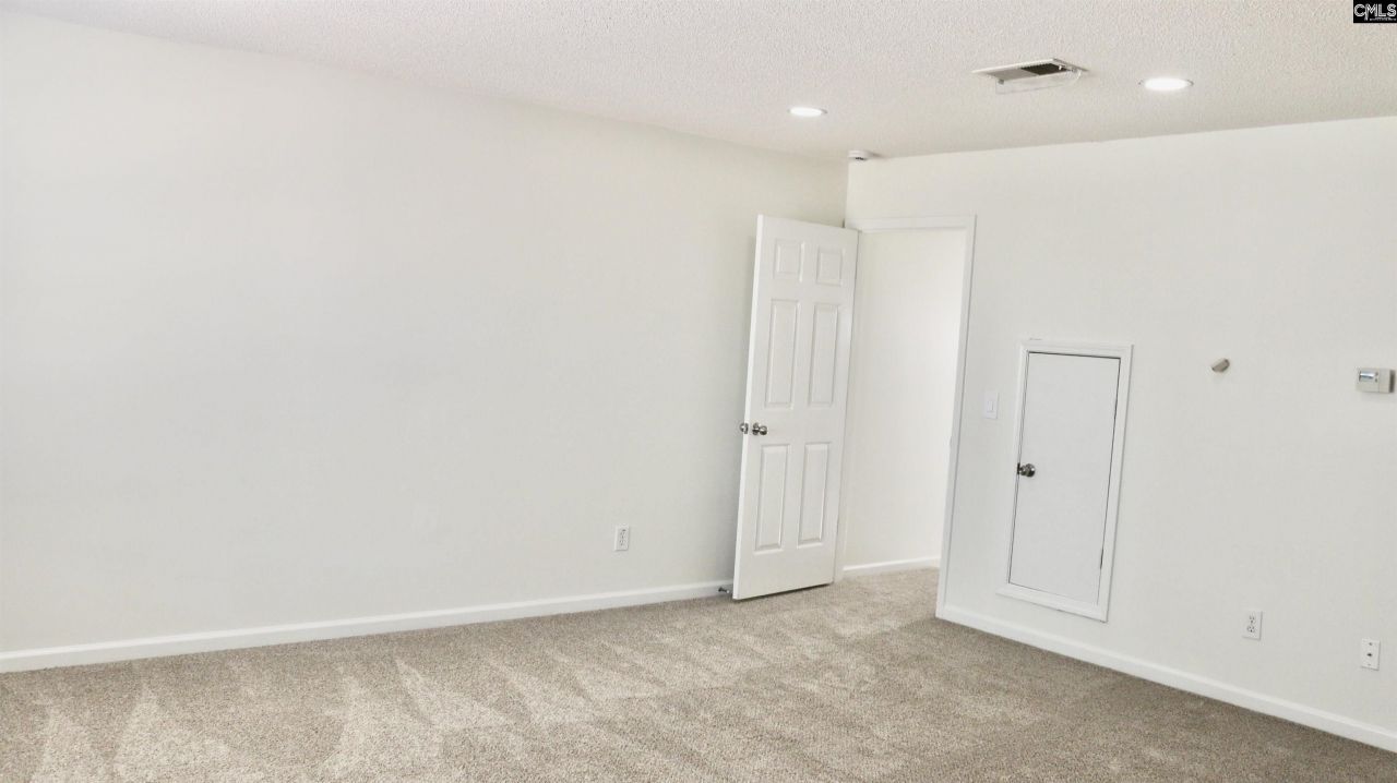 116 Stanley Court  Photo 26