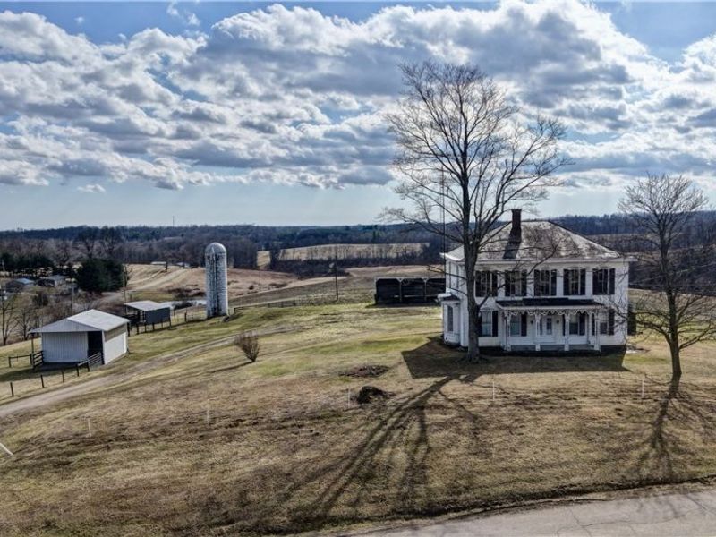 6040 Pinecrest Drive , Zanesville, OH 43701 Photo 6