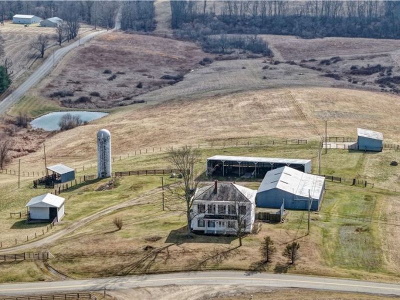 6040 Pinecrest Drive , Zanesville, OH 43701 Photo 8