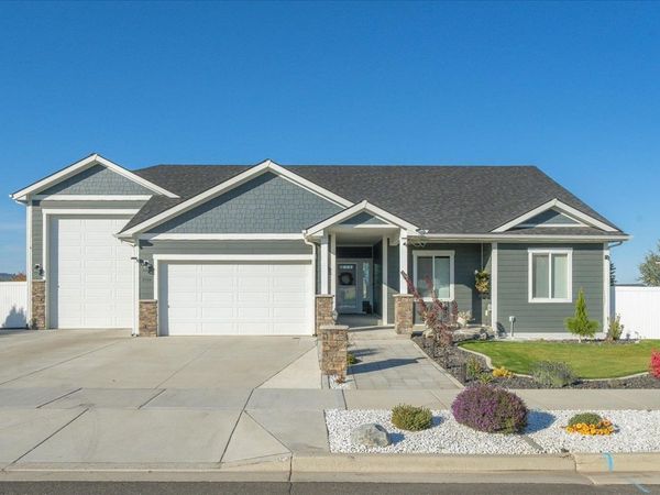 2706 W Howesdale Rd, Spokane, WA 99208
